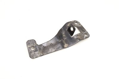 COOLANT HOSE / LINE BRACKET