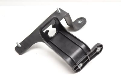 COOLANT HOSE / LINE BRACKET