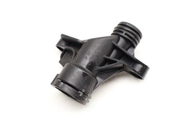 Coolant Feed Line / Pipe Adapter 2782002152