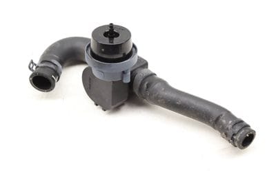 Coolant Hose / Valve 7P0122049B