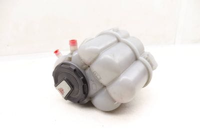 COOLANT RESERVOIR / TANK / BOTTLE 8W1121405J