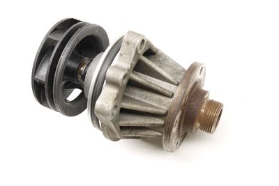 COOLANT / WATER PUMP 7509985