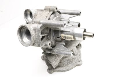 COOLANT WATER PUMP / HOUSING 079121014M