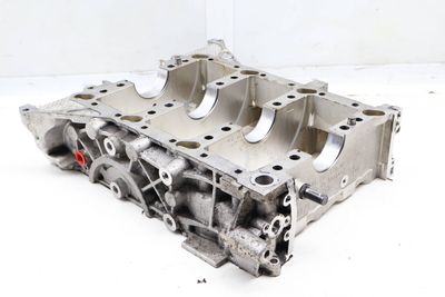 CRANKSHAFT HOUSING / LOWER ENGINE BLOCK