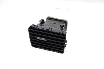 Dash Air Vent 3CN819704