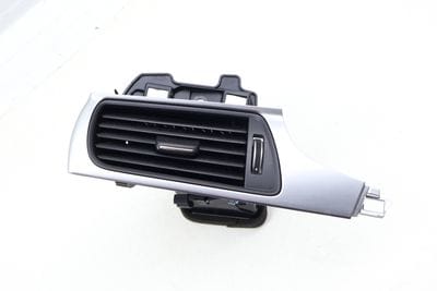 DASH AIR VENT 4G1820901