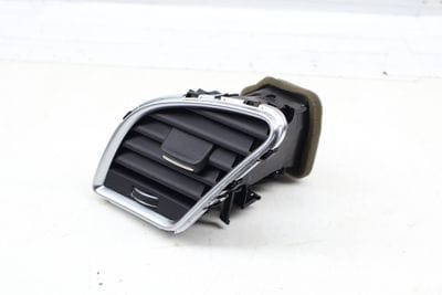 DASH AIR VENT 8T1820901L