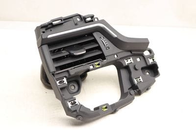 Dash Air Vent 8W1820901C