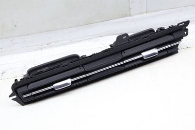 Dash Air Vent 8Y1820951A