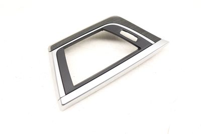 DASH AIR VENT TRIM / BEZEL 9357925