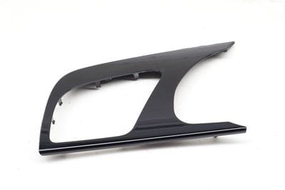 DASH AIR VENT TRIM / BEZEL 8T1820901L