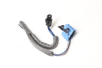 DASH INFO DISPLAY SCREEN UNIT WIRING PLUG CONNECTOR / PIGTAIL