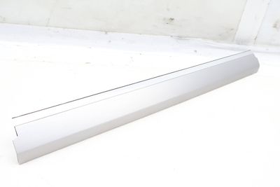 DASH PANEL TRIM 7P5857222Q