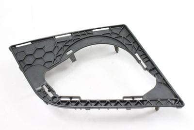 DASH SPEAKER MOUNT BRACKET / FRAME 8T0035428