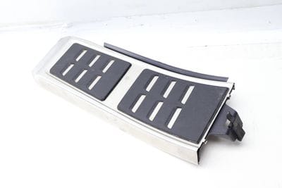 DEAD PEDAL / FOOT REST COVER 4G8864777