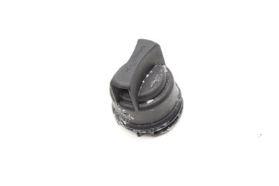 Diesel Exhaust Fluid / Def Cap 3C0131980