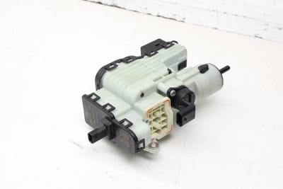 Diesel Exhaust Fluid / Def Pump 561198969