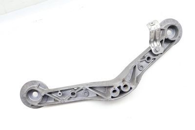 DIFFERENTIAL MOUNT / BRACKET 6758163