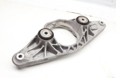 Differential Mount Bracket (FRONT) 33172284474