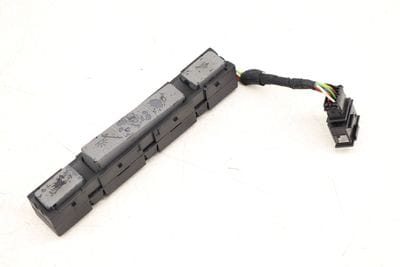 DOME READING LIGHT SWITCH 7L6959672