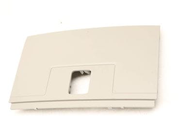 Dome Reading Light Trim 3CN867591