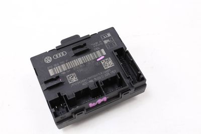 DOOR CONTROL MODULE / COMPUTER 8T0959792P