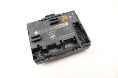 Door Control Module / Unit 7PP959792L