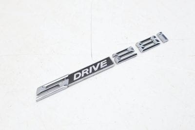 DOOR EMBLEM / BADGE (SDRIVE 28i) 7362661