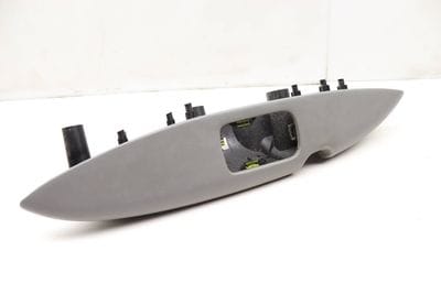 DOOR PANEL ARMREST / ARM REST 7L5867363