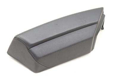DOOR PANEL ARMREST / ARM REST