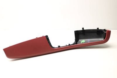 DOOR PANEL ARMREST (LEATHER)