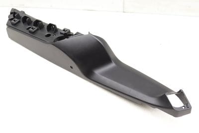 DOOR PANEL ARMREST MOUNT BRACKET 7P5867377A