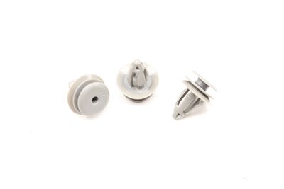 DOOR PANEL CLIP SET (3) 7001492