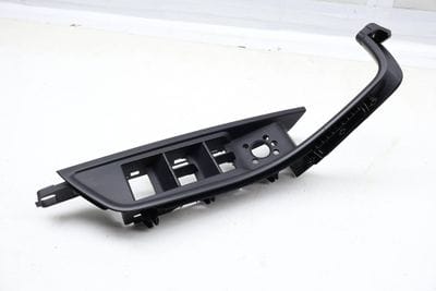 Door Panel Grab Handle Cover / Trim 8W7867171C