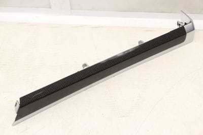 DOOR PANEL TRIM / MOLDING 7P5867419E