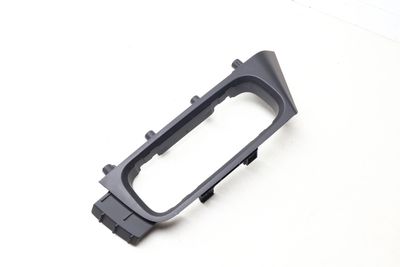 DOOR PANEL WINDOW SWITCH TRIM / BEZEL