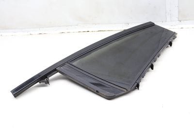 DOOR QUARTER WINDOW GLASS 7410055