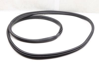 DOOR SEAL / WEATHER STRIPPING 7407373