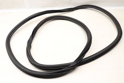 Door Seal / Weather Stripping (INNER) 4M0833721C