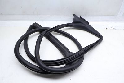 Door Seal / Weather Stripping (INNER) 4M8831707D