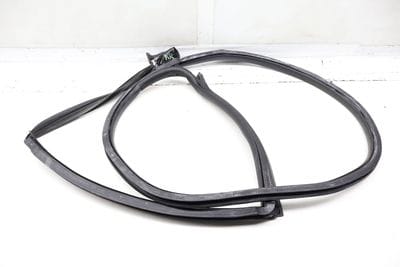 Door Seal / Weather Stripping (INNER) 4M8833708F