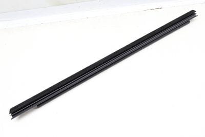 DOOR SEAL / WEATHER STRIPPING (INNER) 7178003