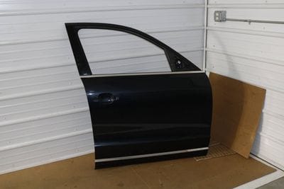 Door Shell / Skin / Frame 8R0831052E