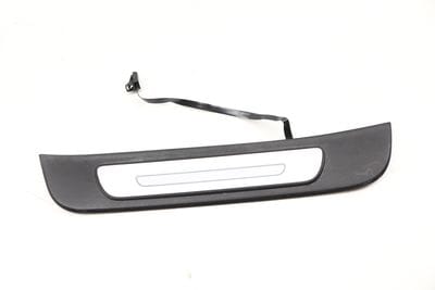 Door Sill / Light Bar 4G8947423C