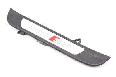 Door Sill / Light Bar (S6) 4G0947423H
