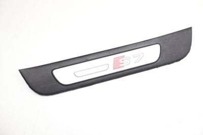 Door Sill / Light Bar (S7) 4G8947423D