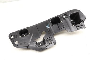 DOOR SILL / SCUFF PANEL MOUNT BRACKET