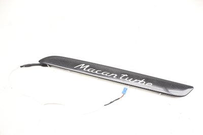 DOOR SILL / SCUFF PLATE (MACAN TURBO)