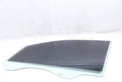 DOOR WINDOW GLASS 7P5845021B