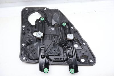 Door Window Regulator / Carrier Assembly 7P6839756A